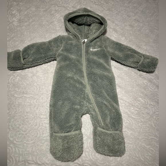 Nike Other - Nike Fleece Baby Outfit